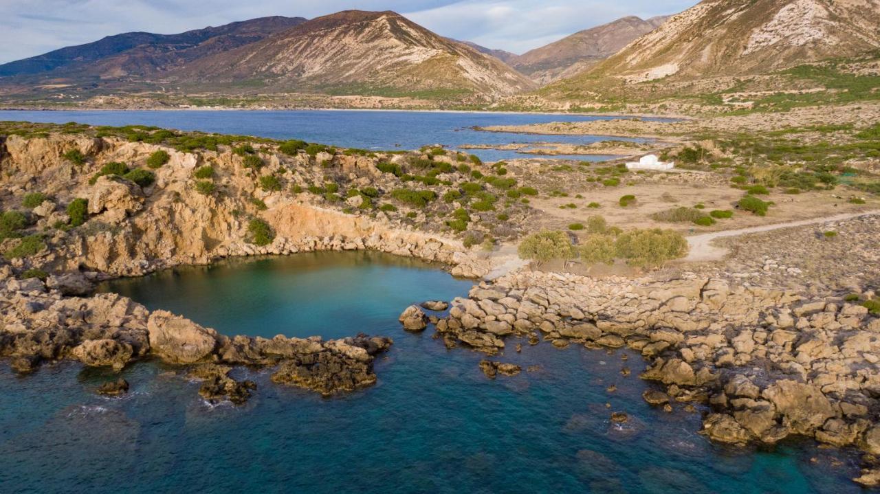 Villa Nireides 'top Destination'